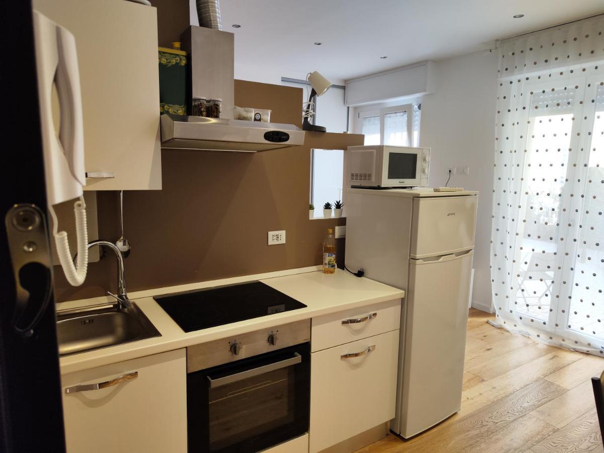 Ak Holidays Apartments 81 بولونيا المظهر الخارجي الصورة