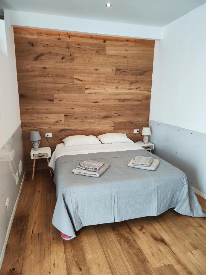 Ak Holidays Apartments 81 بولونيا المظهر الخارجي الصورة